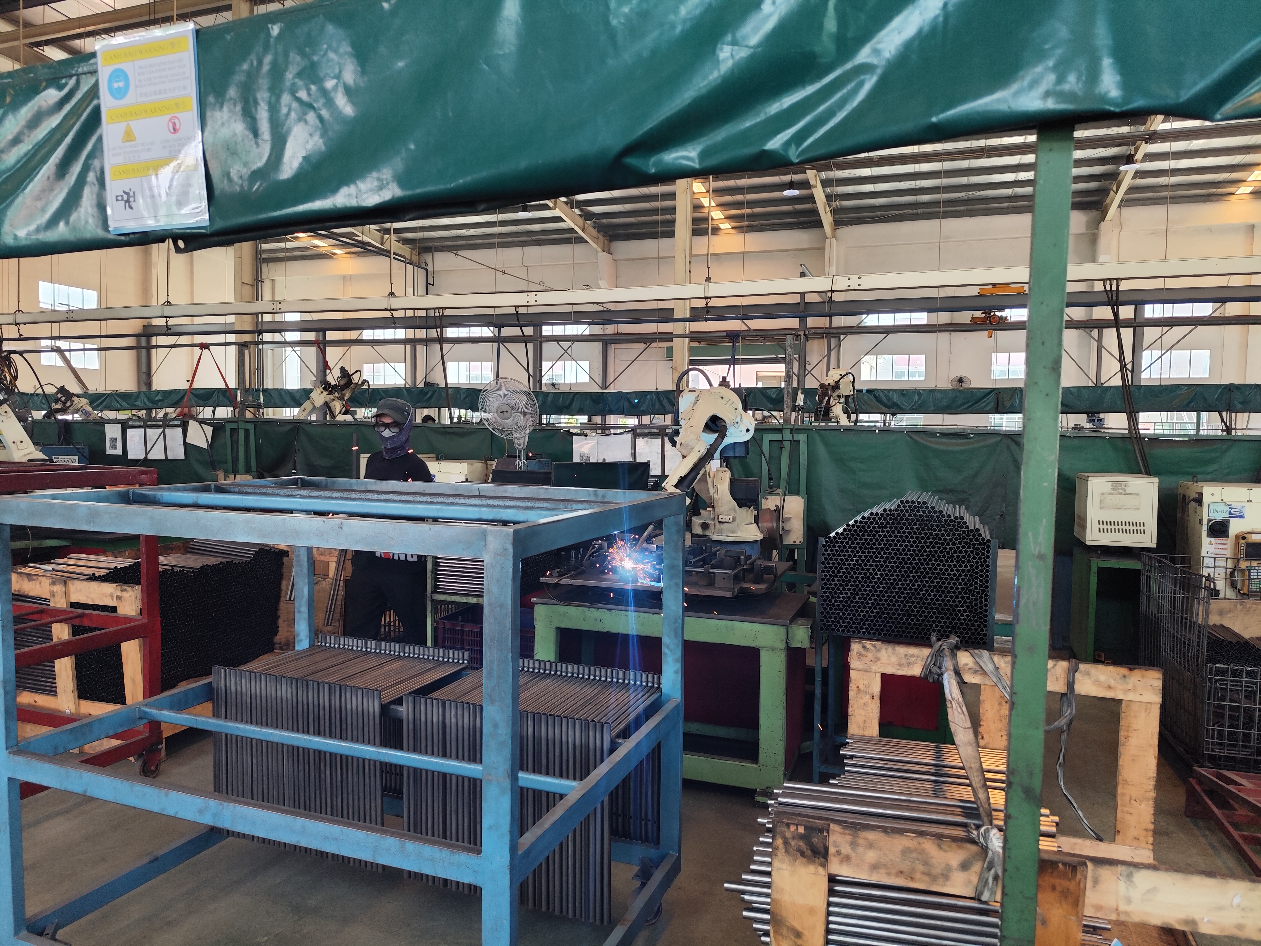 Welding area.jpg
